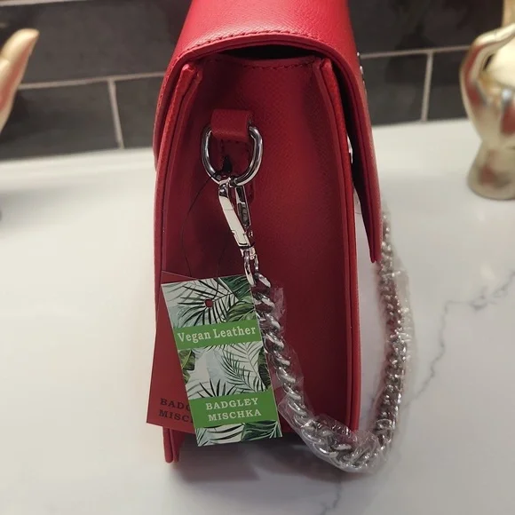 Badgley Mischka Red Shoulder Bag with Silver Chain - Picture 4 of 8